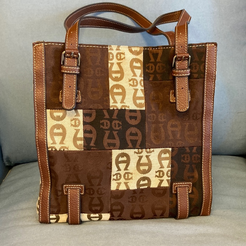 Etienne Aigner purse
